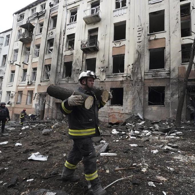 Ukraine defense minister expects help from West on warplanes